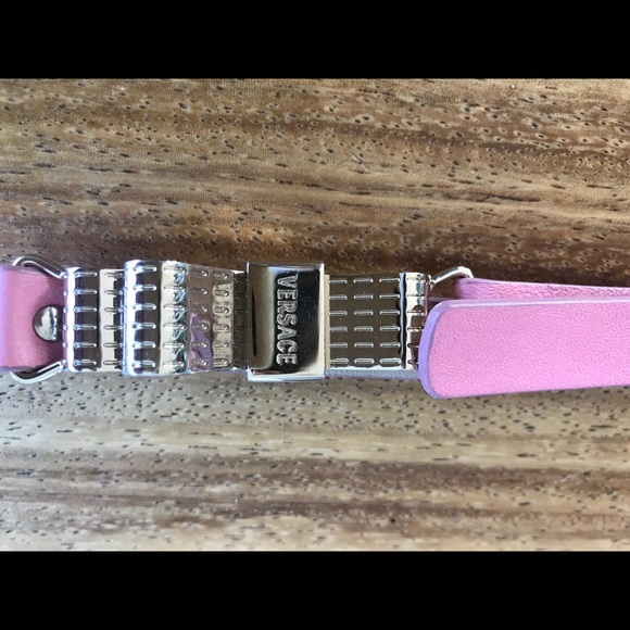 Pink Versace Women’s light pink belt